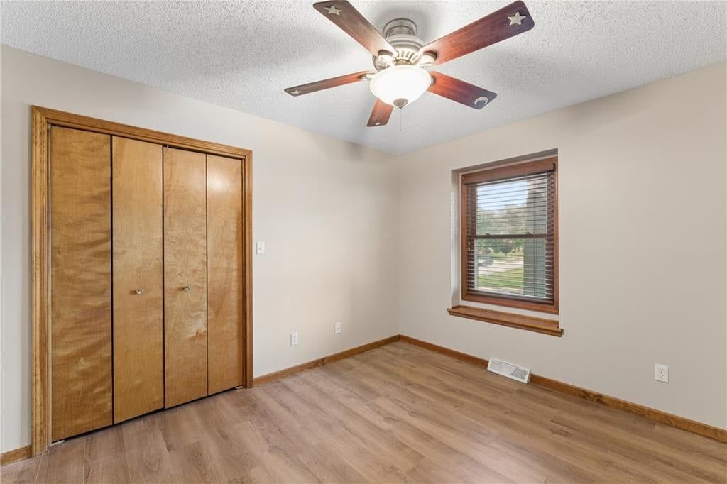 Photo 36 of 48 - 617 W Maple Street, Raymore, MO 64083