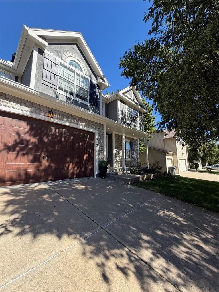 19794 W 107th Street, Olathe, KS 66061