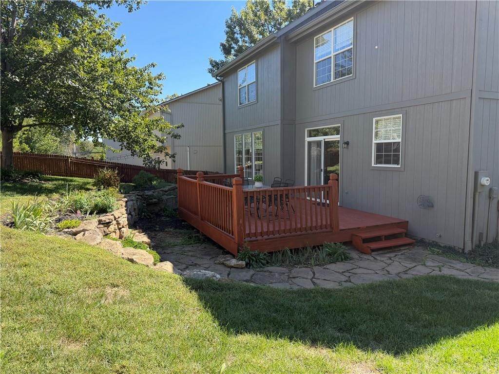 Photo 3 of 5 - 19794 W 107th Street, Olathe, KS 66061