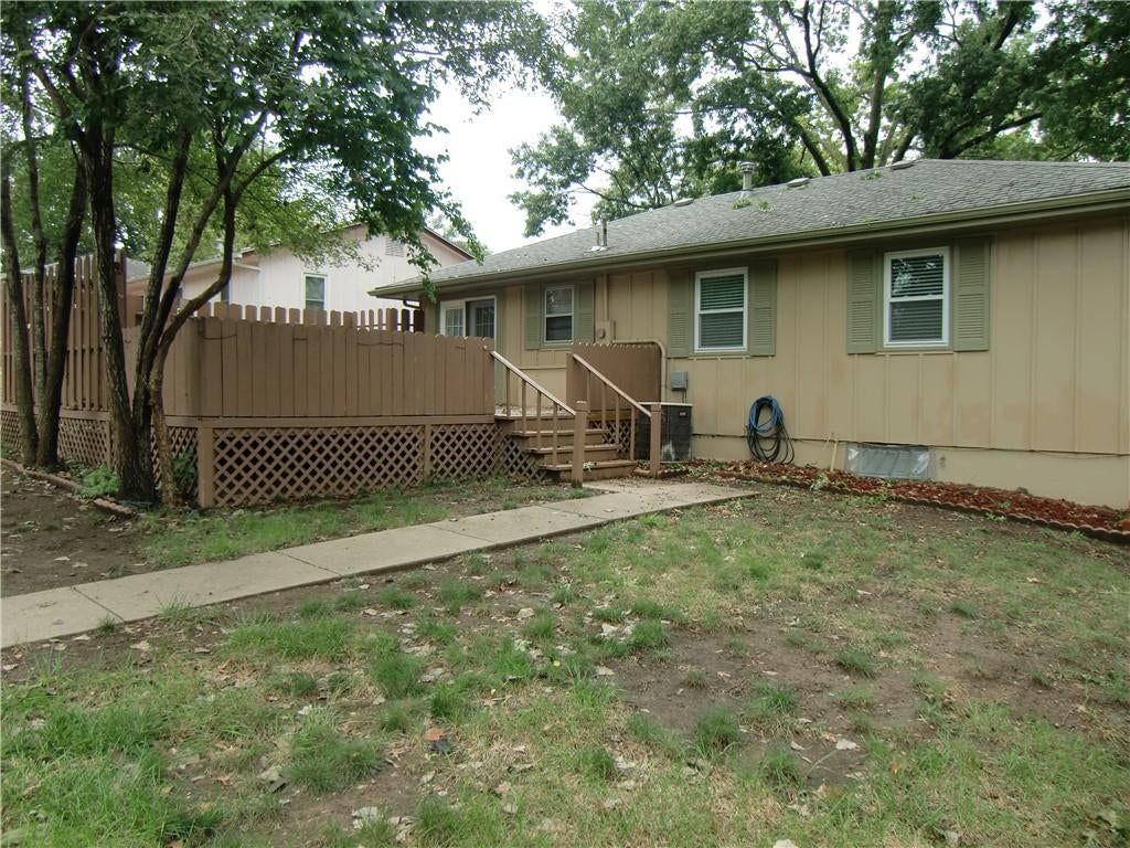 3401 S Ellison Way, Independence, MO: listing photo 3