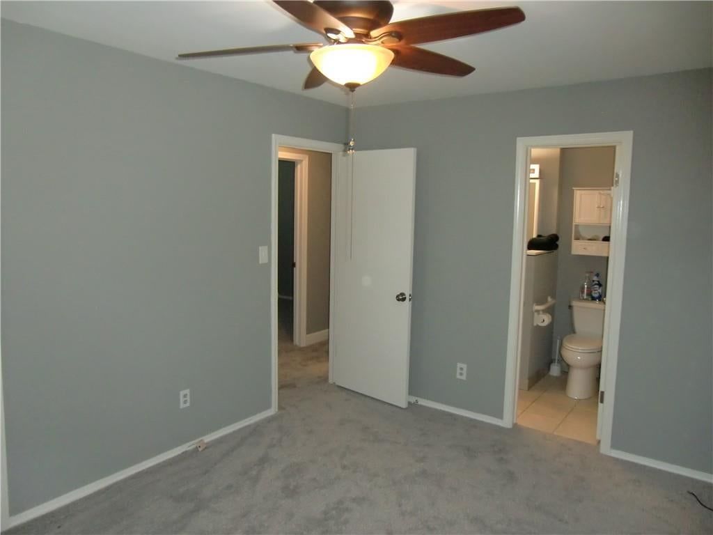Photo 12 of 28 - 3401 S Ellison Way, Independence, MO 64055