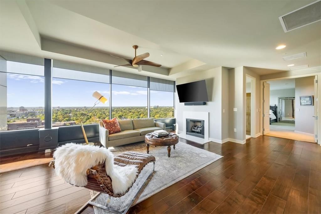 700 W 31st Street, Kansas City, MO