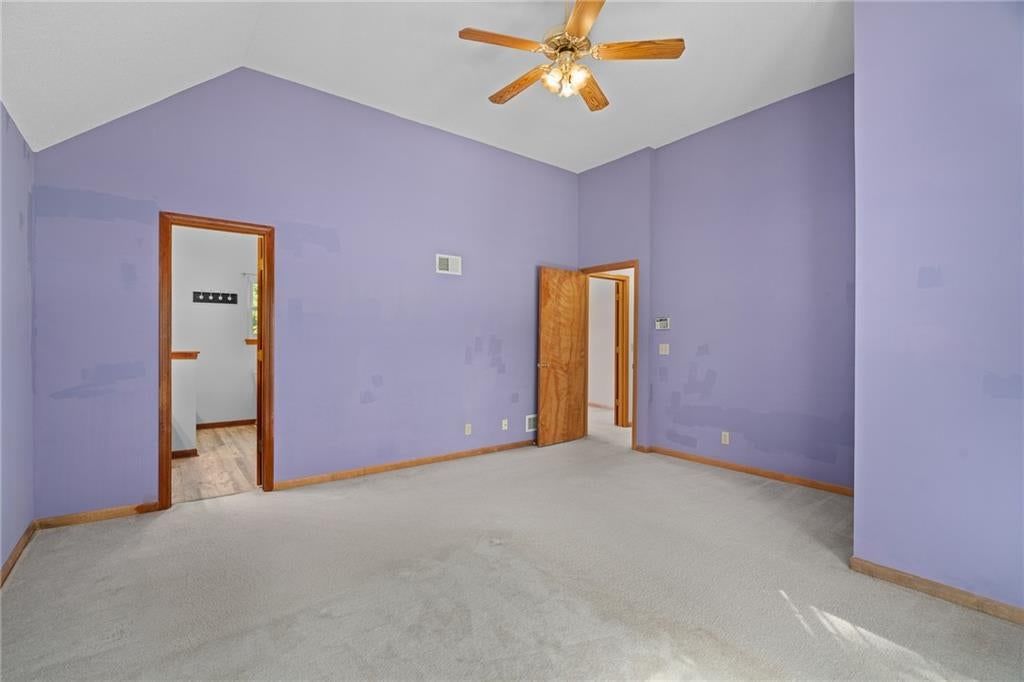 Photo 19 of 46 - 7702 W 155th Street, Overland Park, KS 66223