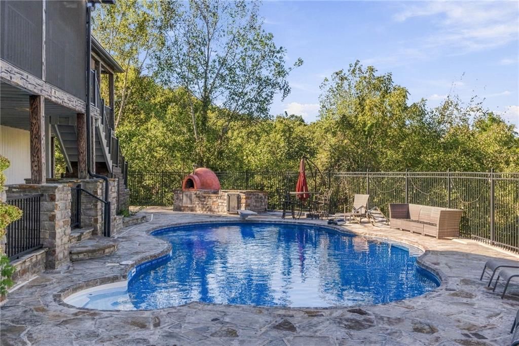 3317 N 103rd Court, Kansas City, KS: listing photo 2