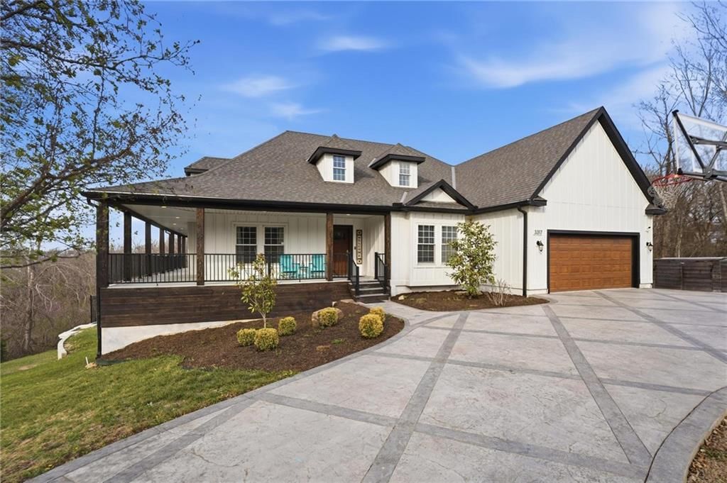 3317 N 103rd Court, Kansas City, KS: listing photo 3