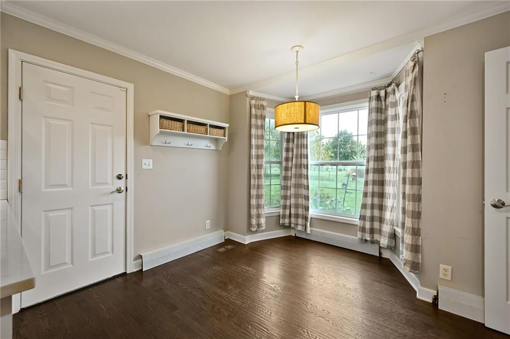 Breakfast nook at 3955 W 214th Street, Bucyrus, KS 66013