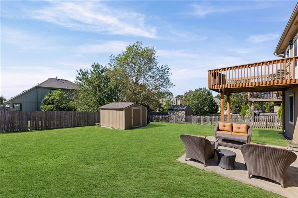 Photo 30 of 34 - 1113 Creekside Court, Raymore, MO 64083