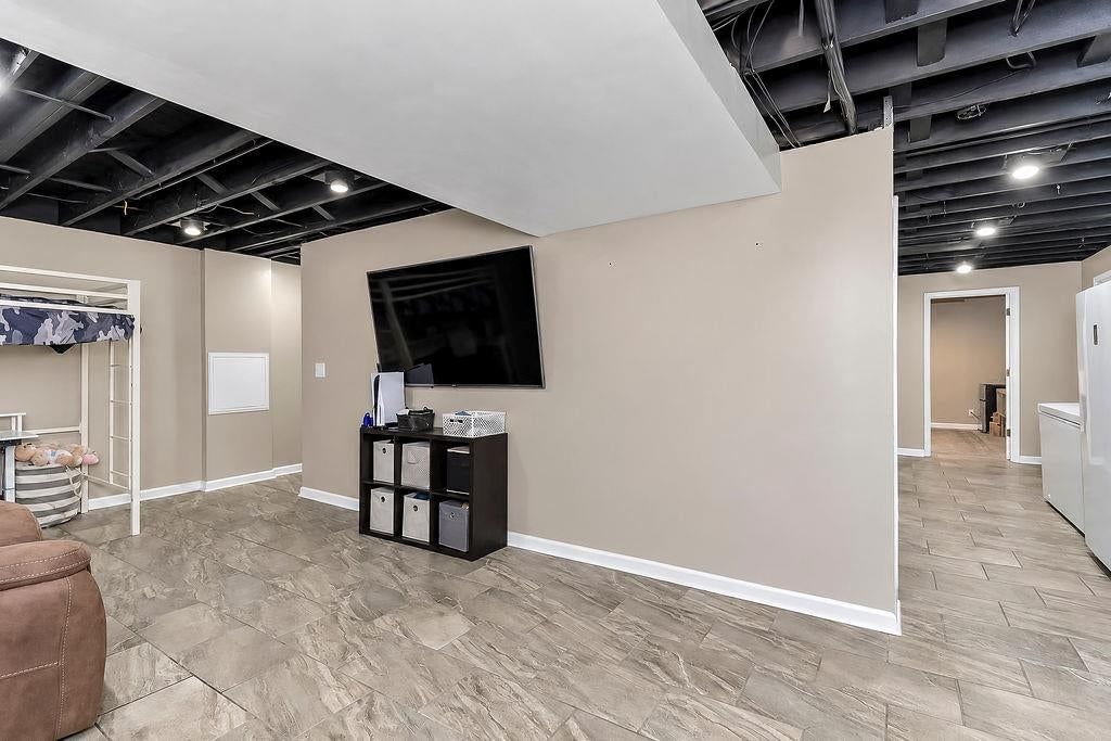Photo 25 of 37, 704 Lark Street, Raymore, MO 64083