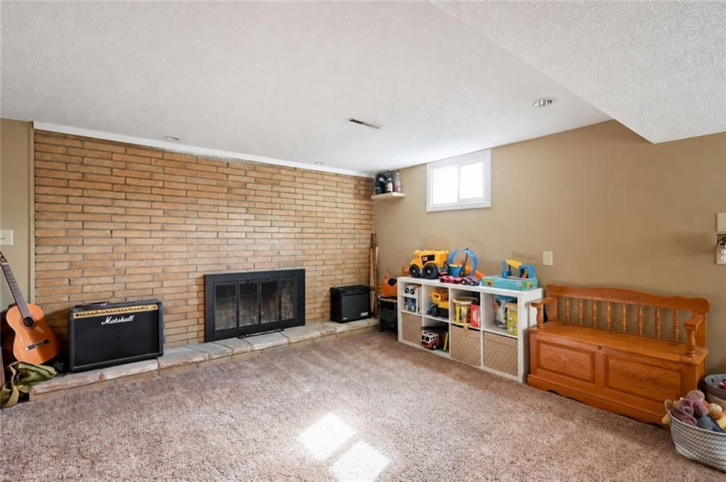 4121 N Briarcliff Road, Kansas City, MO