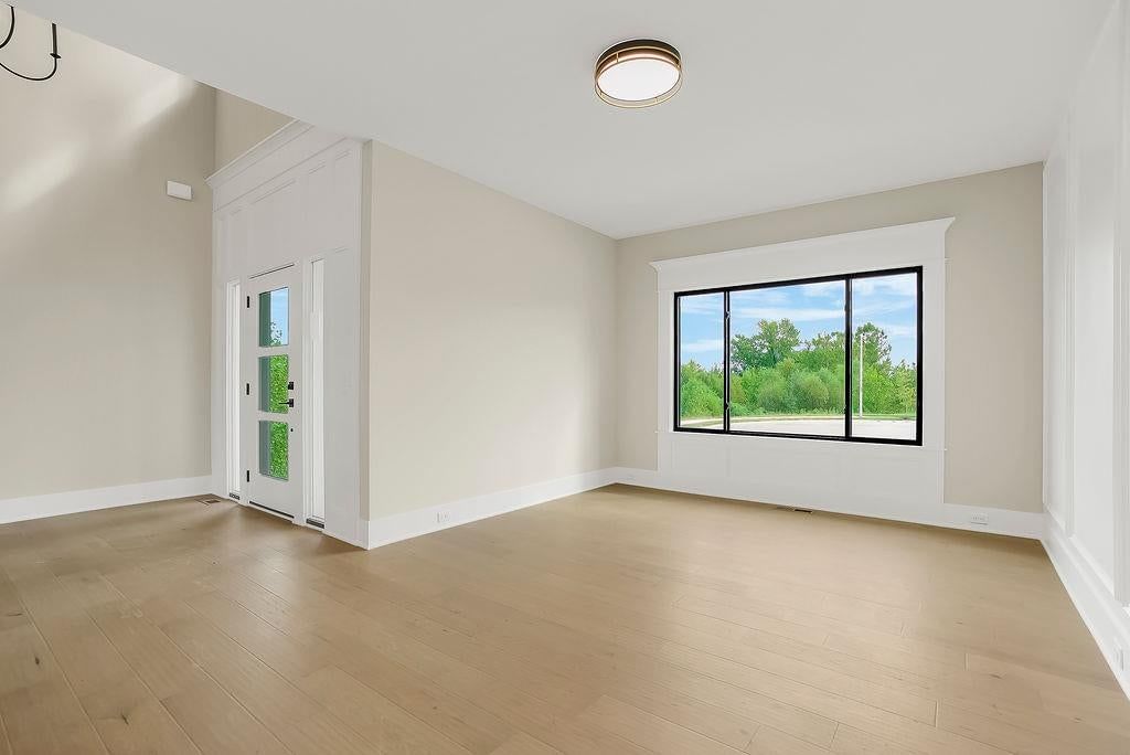 Photo 5 of 42 - 11720 W 181st Street, Overland Park, KS 66013
