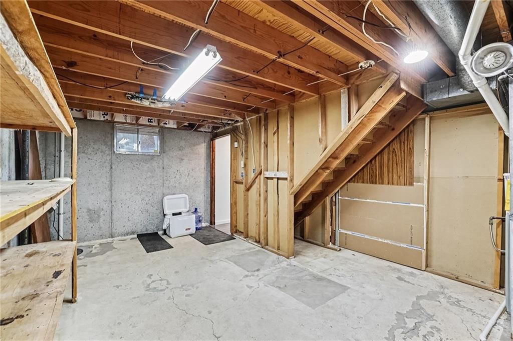 Photo 24 of 38 - 819 NE 114th Street, Kansas City, MO 64155