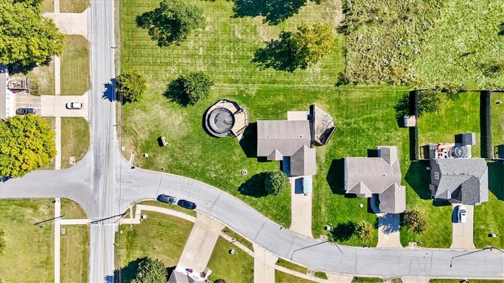 3025 N 157th Street, Basehor, KS: listing photo 2