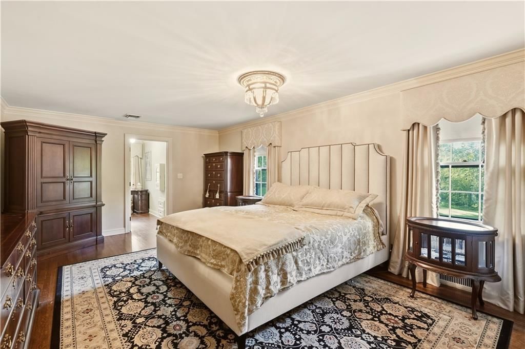 Photo 28 of 58 - 1010 W 65th Street, Kansas City, MO 64113