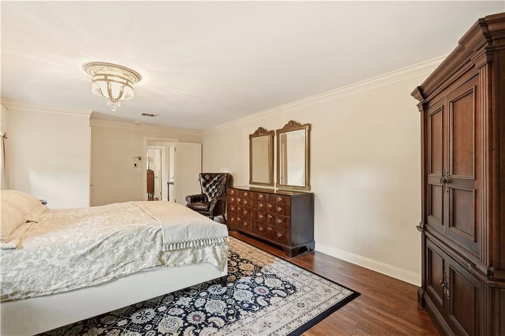 Photo 29 of 58 - 1010 W 65th Street, Kansas City, MO 64113
