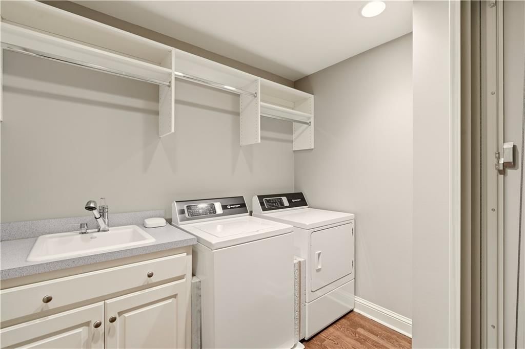 Photo 47 of 58 - 1010 W 65th Street, Kansas City, MO 64113