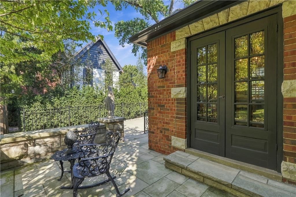 Photo 53 of 58 - 1010 W 65th Street, Kansas City, MO 64113