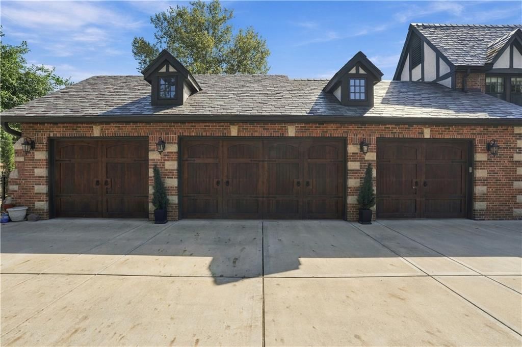 Photo 54 of 58 - 1010 W 65th Street, Kansas City, MO 64113