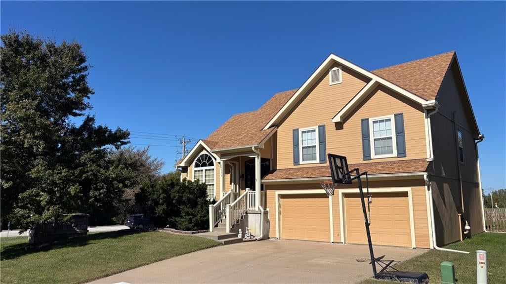 15570 NW 130th Street, Platte City, MO: listing photo 2