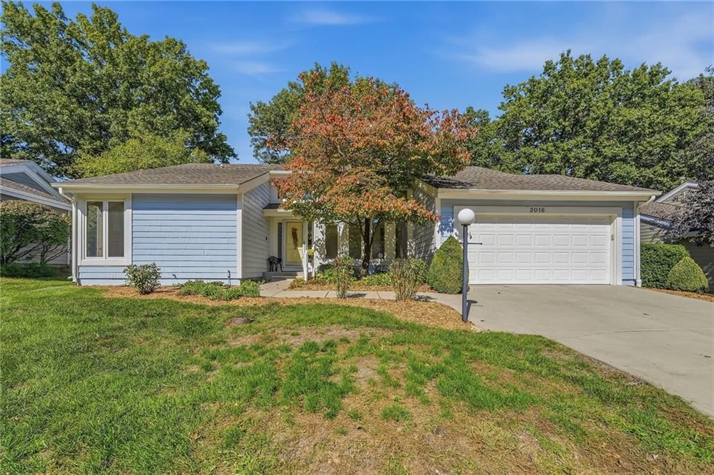 2016 W 123rd Terrace, Leawood, KS