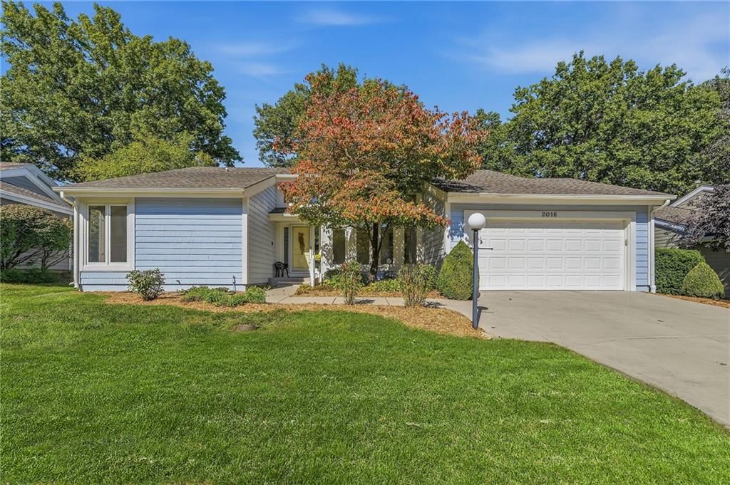 2016 W 123rd Terrace, Leawood, KS