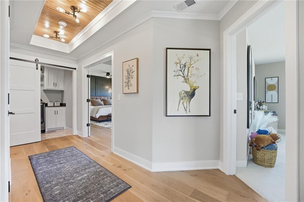 Photo 24 of 60 - 3800 W 187th Street, Overland Park, KS 66085