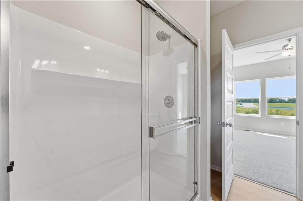 Photo 12 of 25 - 10624 N Jefferson Street, Kansas City, MO 64155