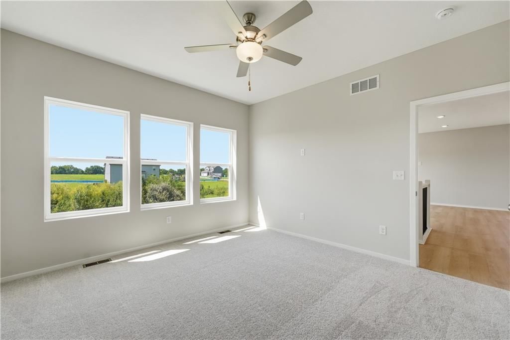 Photo 21 of 25 - 10624 N Jefferson Street, Kansas City, MO 64155