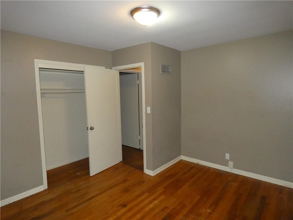 Photo 7 of 12 - 4801 NW 61st Street, Kansas City, MO 64151