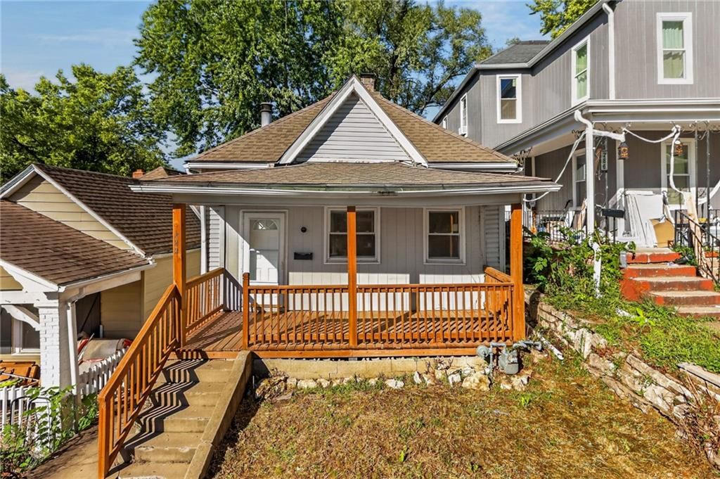 288 S Coy Street, Kansas City, KS: listing photo 2