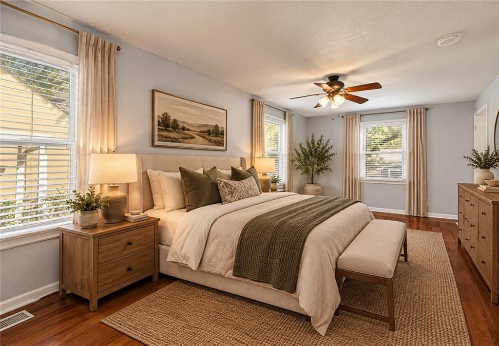 Photo 18 of 40 - 5701 W 53rd Street, Mission, KS 66202