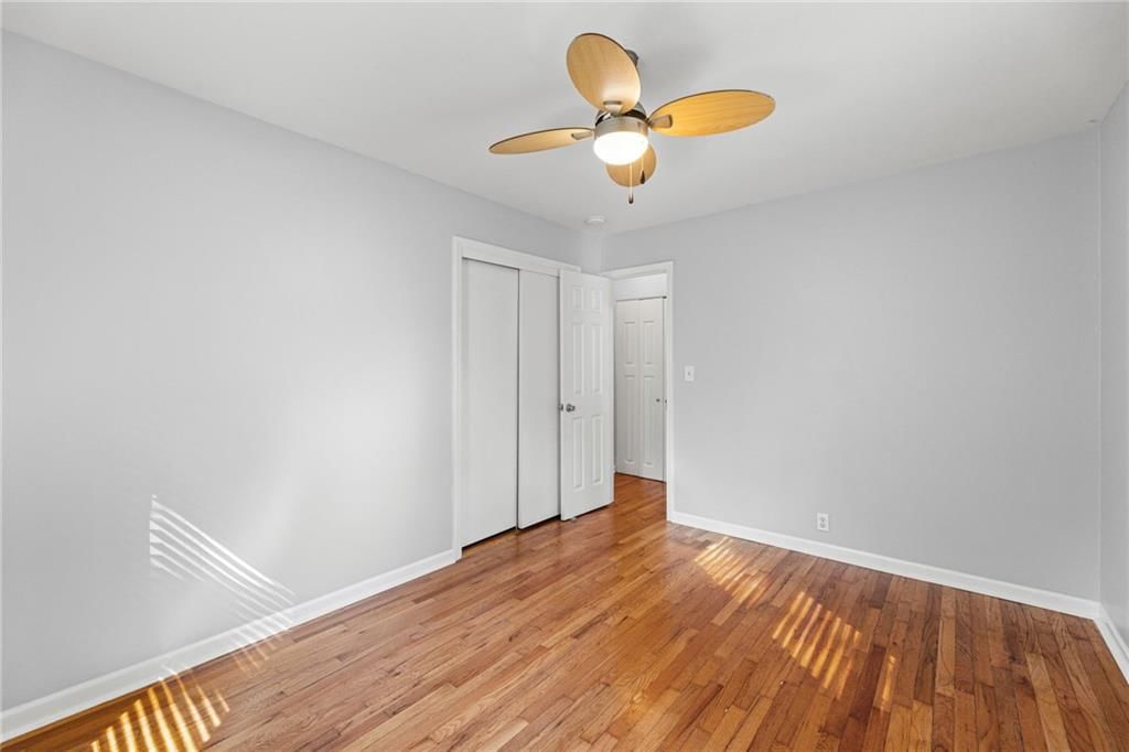Photo 30 of 40 - 5701 W 53rd Street, Mission, KS 66202