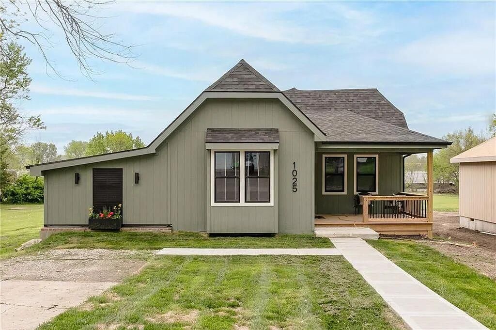 1025 Chestnut Avenue, Osawatomie, KS