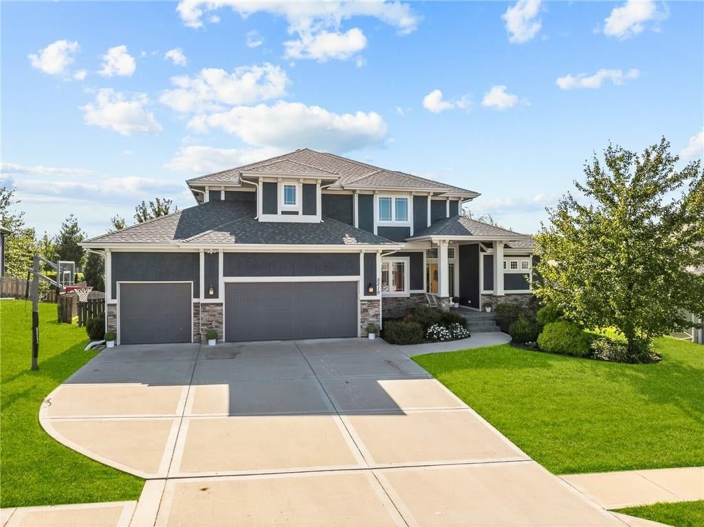 5219 NW 92nd Terrace, Kansas City, MO: listing photo 3
