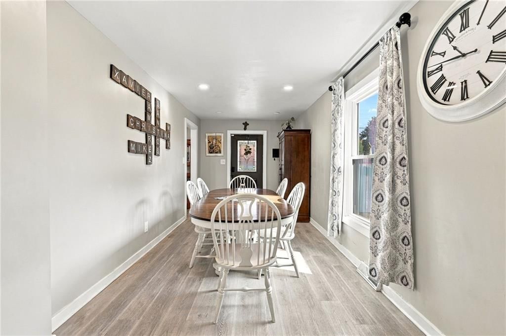 Photo 6 of 36 - 2638 Jarboe Street, Kansas City, MO 64108