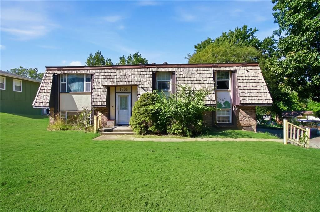 1606 NW 66th Street, Kansas City, MO: listing photo 2