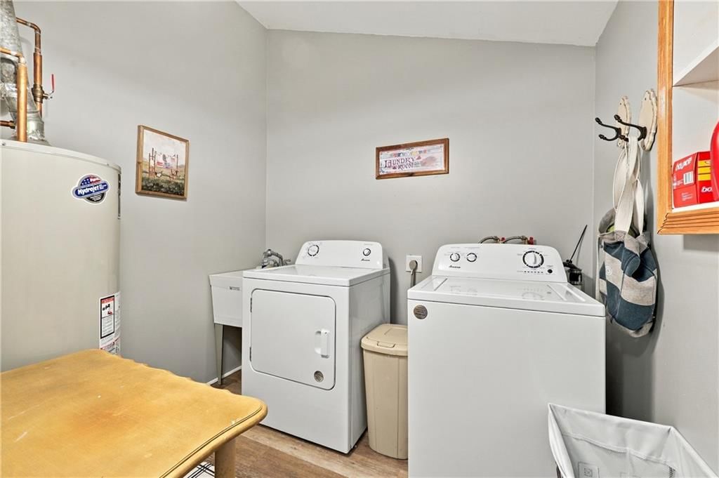 Photo 14 of 30 - 1009 E 134th Street, Grandview, MO 64030