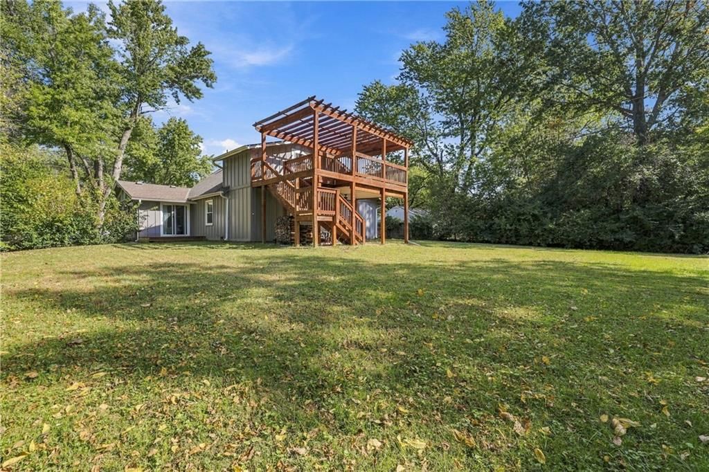 Photo 29 of 30 - 1009 E 134th Street, Grandview, MO 64030