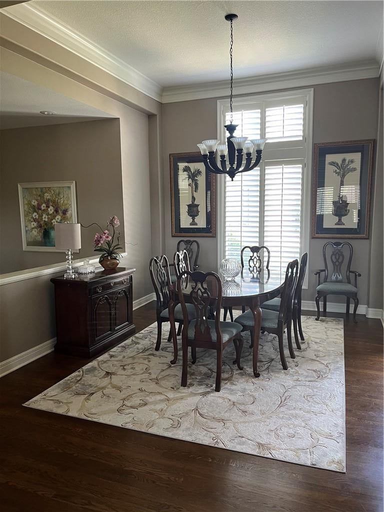 Photo 5 of 6 - 6105 W 147th Street W, Overland Park, KS 66223