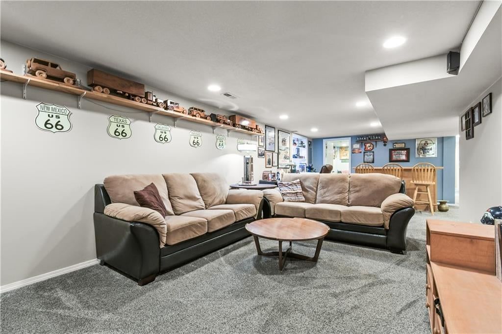 Photo 24 of 40 - 15390 E 45th Street S, Independence, MO 64055