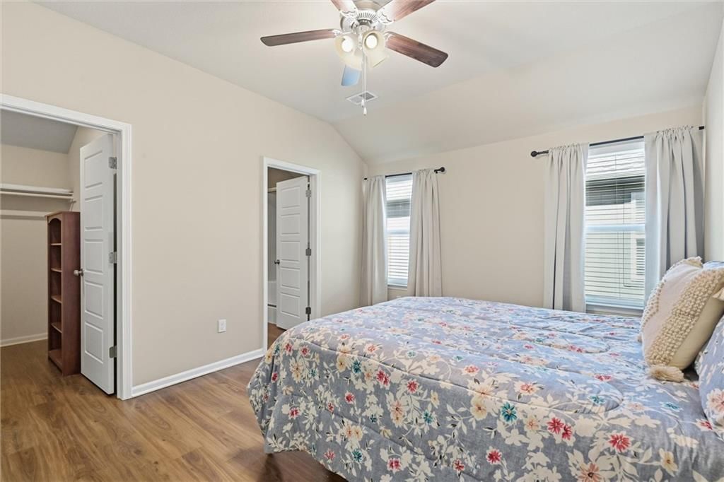 Photo 18 of 32 - 526 N Pear Street, Gardner, KS 66030