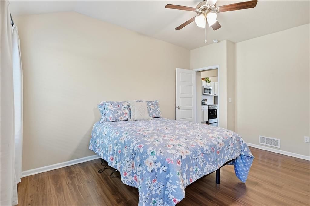 Photo 20 of 32 - 526 N Pear Street, Gardner, KS 66030