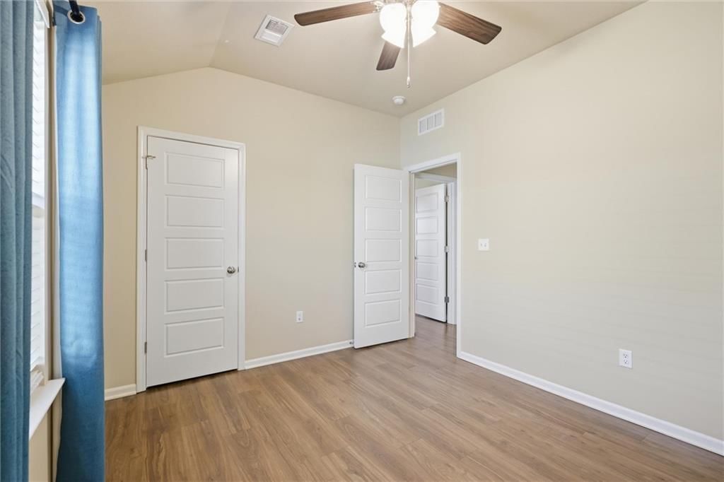 Photo 26 of 32 - 526 N Pear Street, Gardner, KS 66030