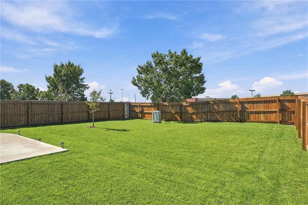 Photo 28 of 32 - 526 N Pear Street, Gardner, KS 66030