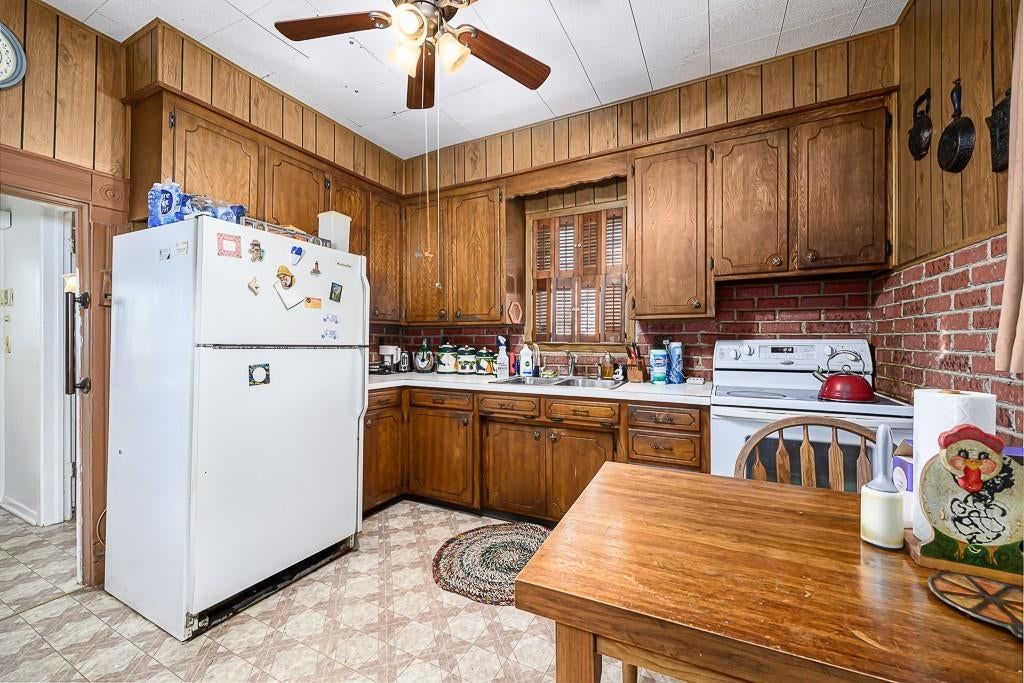 Photo 17 of 21 - Tauromee Avenue, Kansas City, KS 66101