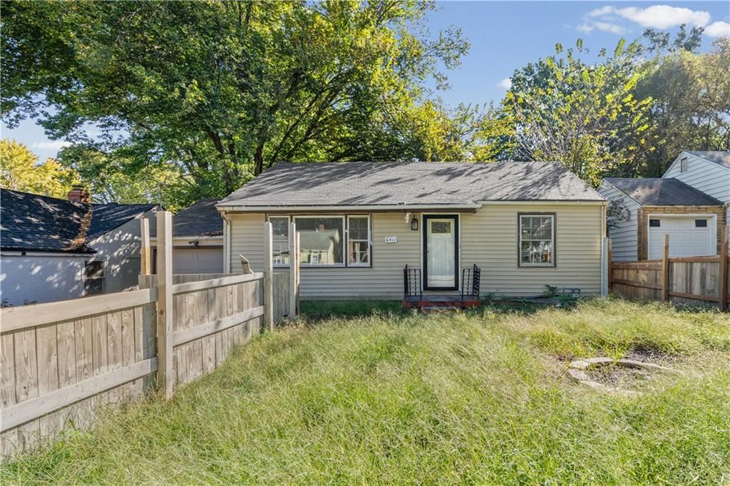 6411 Walrond Avenue, Kansas City, MO