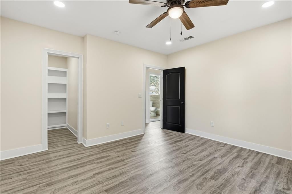 Photo 21 of 34 - 614 Spruce Street, Leavenworth, KS 66048