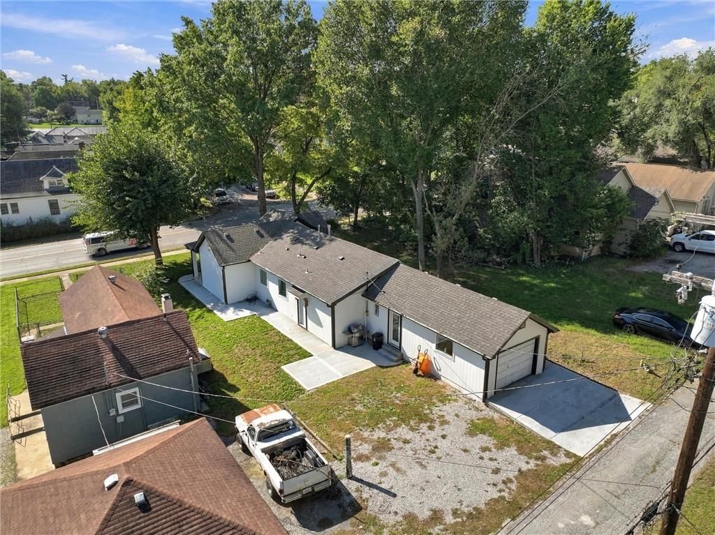 Photo 33 of 34 - 614 Spruce Street, Leavenworth, KS 66048