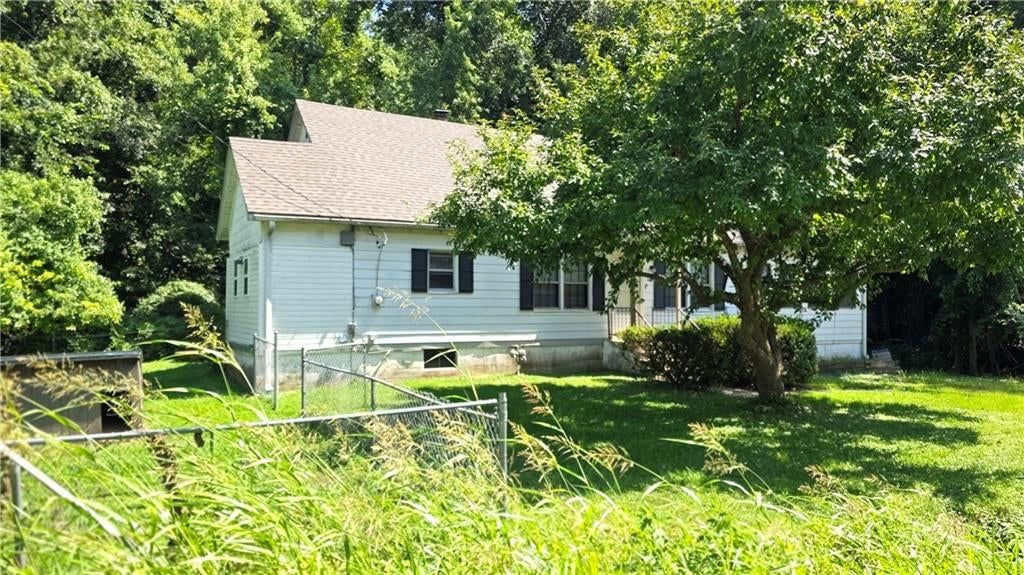 4701 NW Green Hills Road, Riverside, MO: listing photo 2