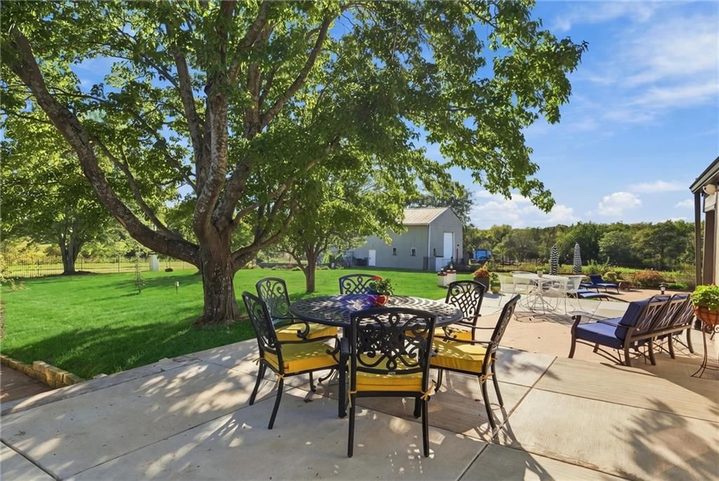 Photo 36 of 56 - 14340 S Gardner Road, Gardner, KS 66030