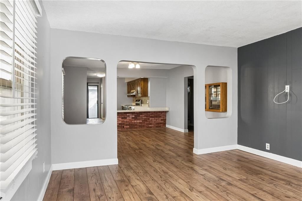 Open floor plan at 3002 W 44th Avenue, Kansas City, KS 66103